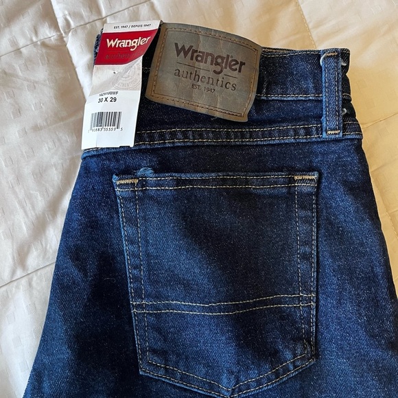 NWT Wrangler Authentics Classic 5-Pocket Regular Fit Jean 30 X 29 - Picture 10 of 15